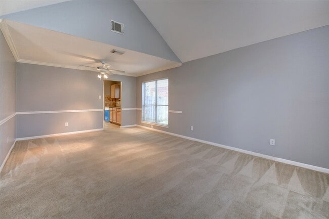 Building Photo - 2114 Whirlaway Dr