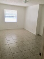 Building Photo - 430 E Washington St