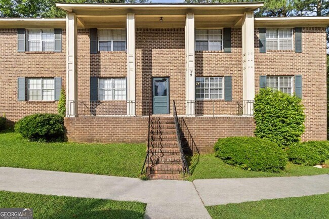 Primary Photo - 99 Rhett Butler Dr