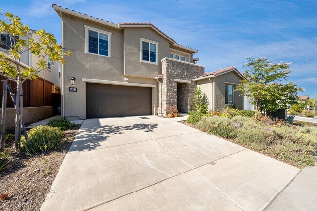 Building Photo - 4623 Flagstaff Dr
