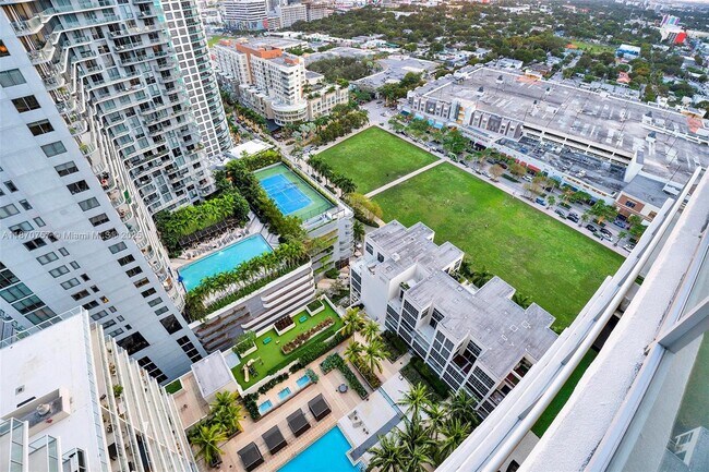 Building Photo - 3470 E Coast Ave