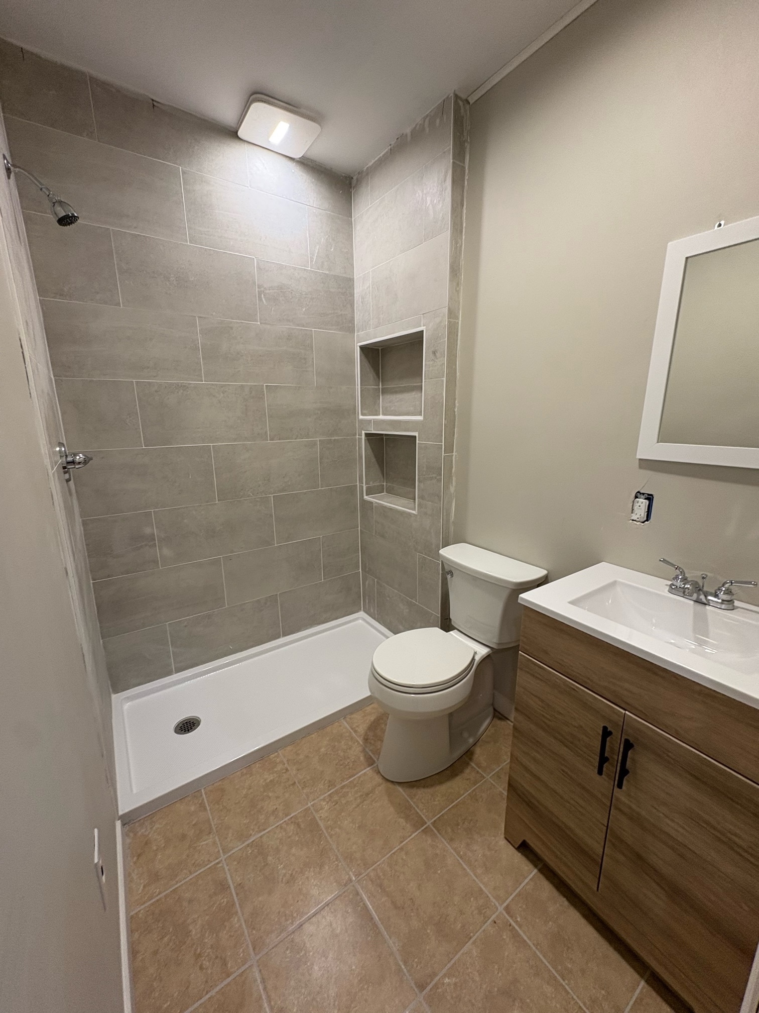 Building Photo - 207 Dunseith St