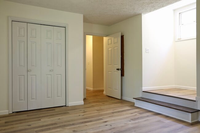 Building Photo - 17051 Lemming Ln