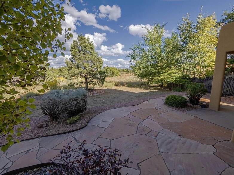 Building Photo - 4401 Autumn Leaf Ln