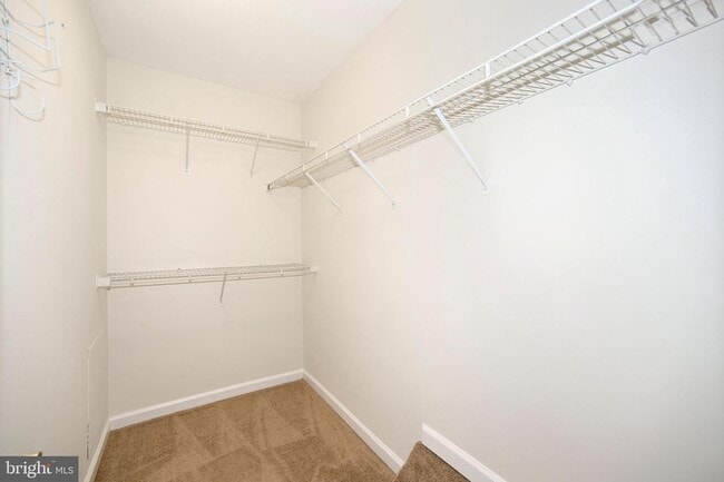 Building Photo - 2413 1/2 20th St NW
