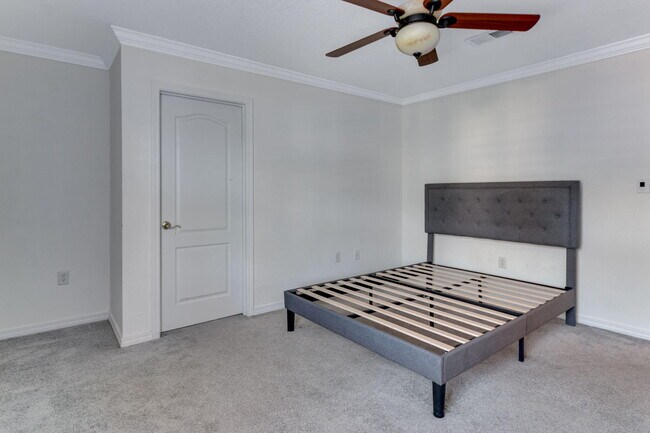 Building Photo - 314 Tequesta Dr