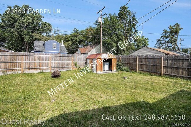 Building Photo - 20863 Garden Ln