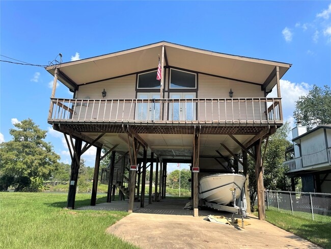 Building Photo - 20527 Rio Villa Dr