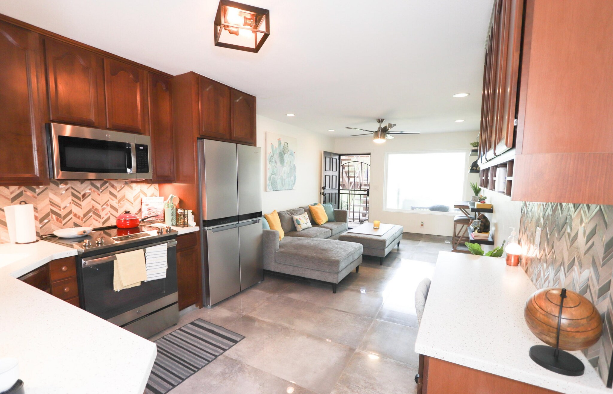 Building Photo - 9639 Spyglass Ave