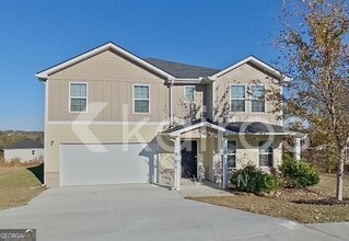 Building Photo - 633 Canal St