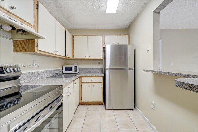 Building Photo - 7160 NW 179th St