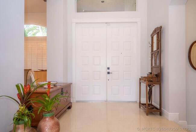 Building Photo - 10849 Bal Harbor Dr