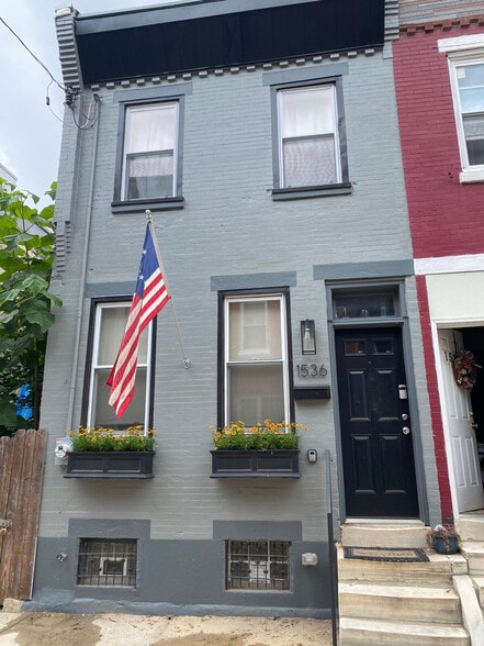 Building Photo - 1538 S Capitol St