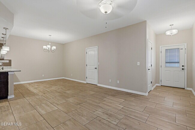 Building Photo - 717 HC Gilbert Minjares Dr