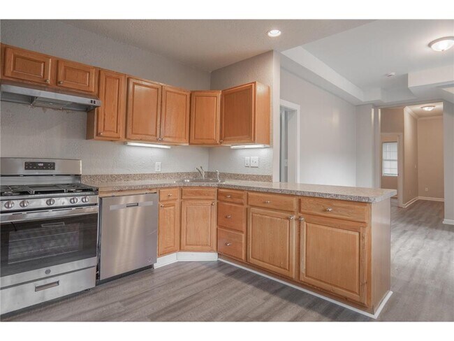 Building Photo - 1125 Margaret St