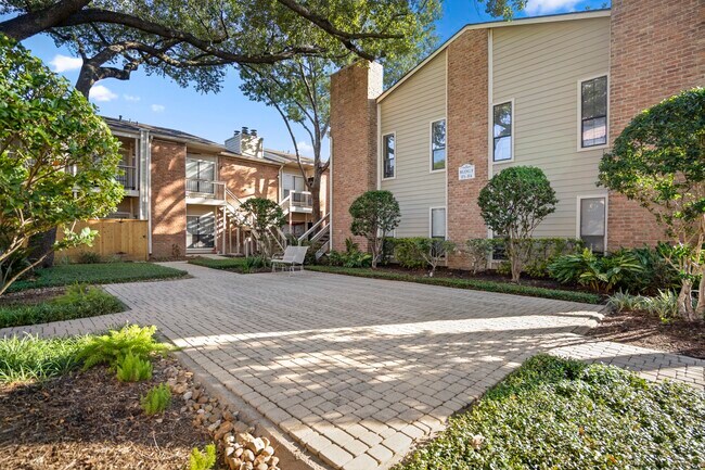 Building Photo - 2001 Bering Dr