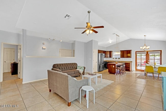 Building Photo - 3220 Scarlet Point Dr