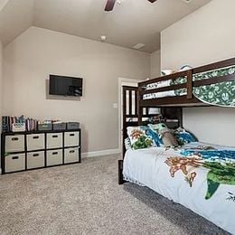 Building Photo - 15524 Sweetpine Ln