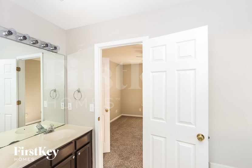 Building Photo - 6728 Allness Glen Ln