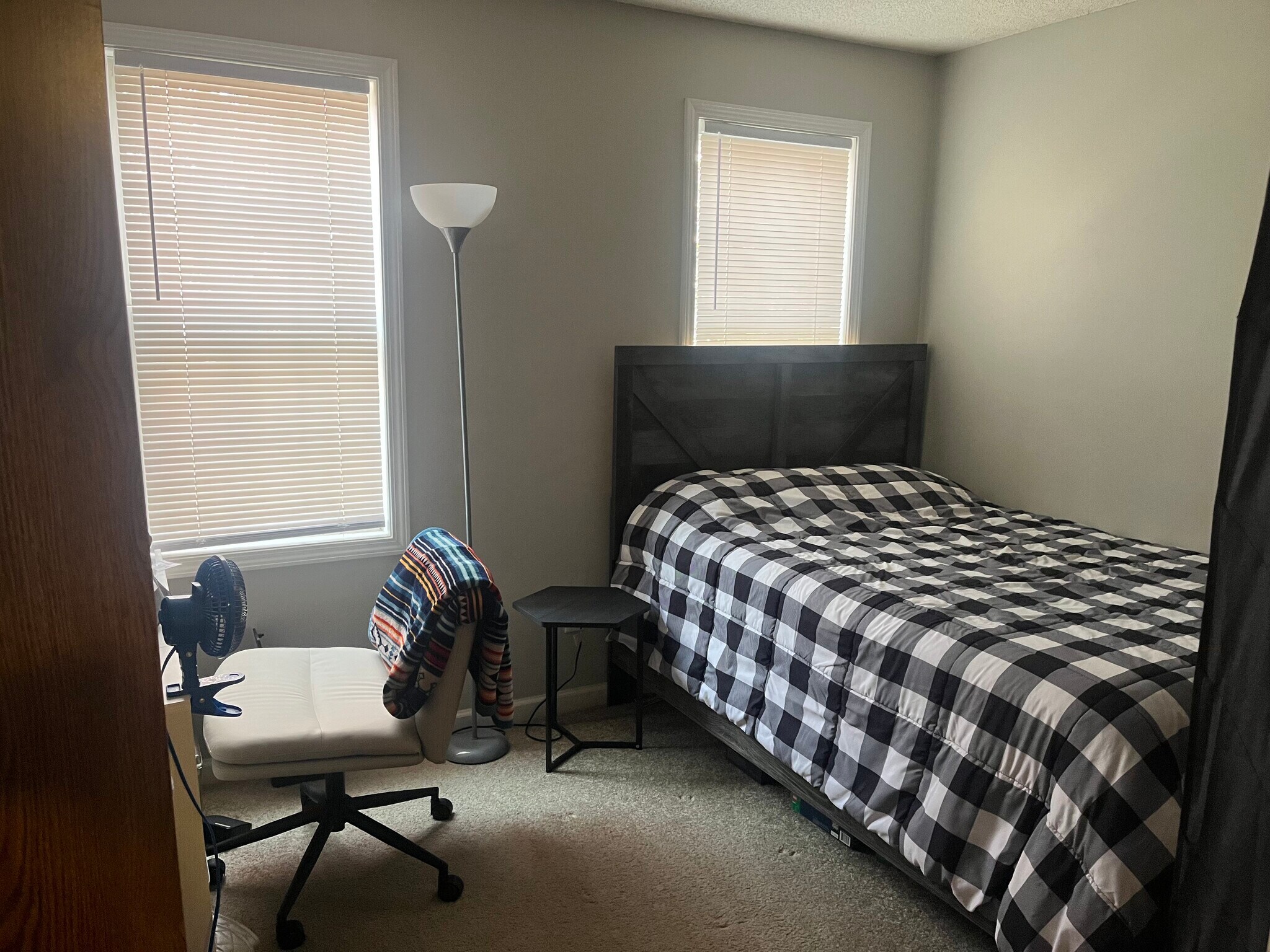 Building Photo - 2437 Appalachian Drive