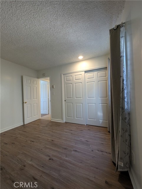 Building Photo - 665 W Altadena Dr