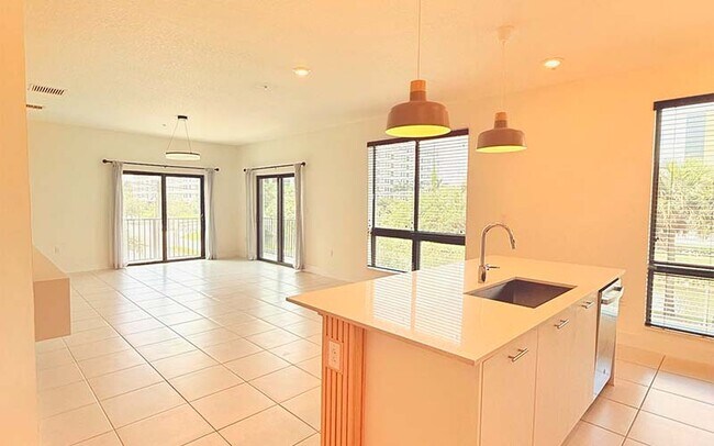 Building Photo - 8001 NW 41st St