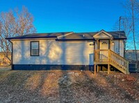 Building Photo - Completely Remodeled Single-Family Home!