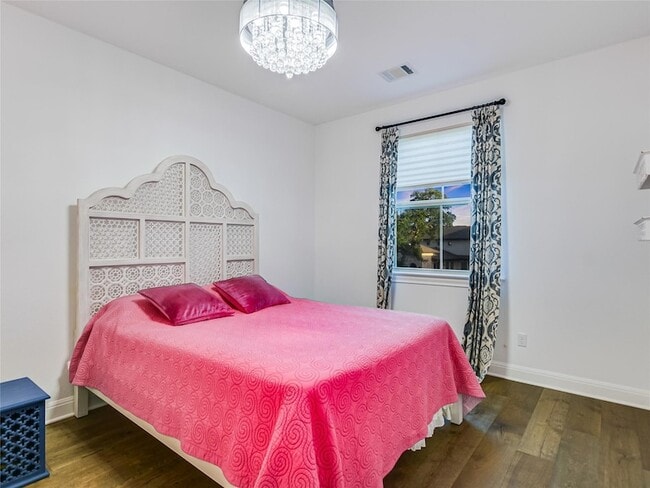 Building Photo - 2625 Arion Cir