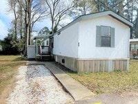 Building Photo - 5801 Flaxman St