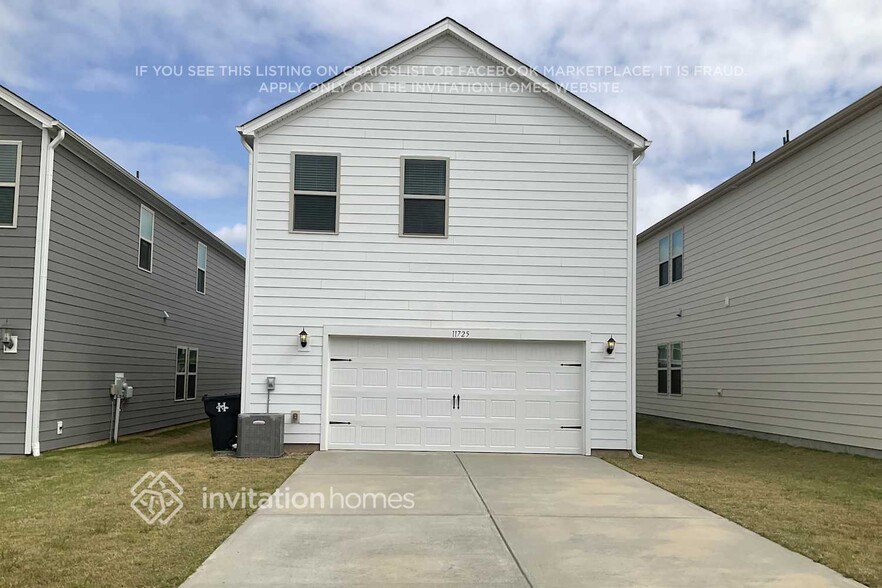 Building Photo - 11725 Mesquite Rd