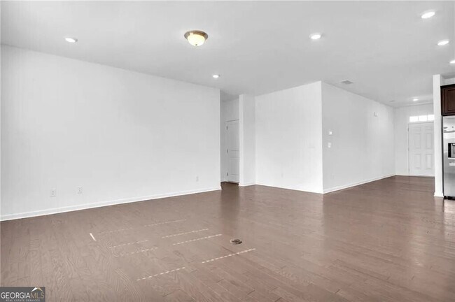 Building Photo - 5930 Neisler Rd