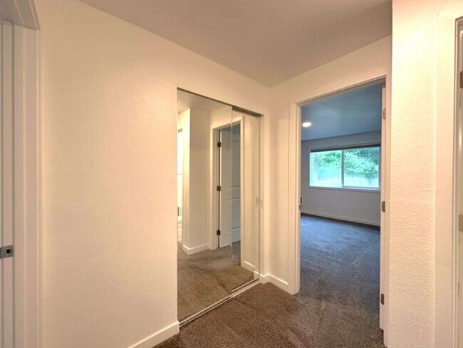 Building Photo - A Must See!! 3 bed 2.5 bath - Gated!!