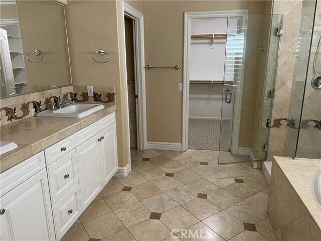 Building Photo - 45009 Oakford Ct