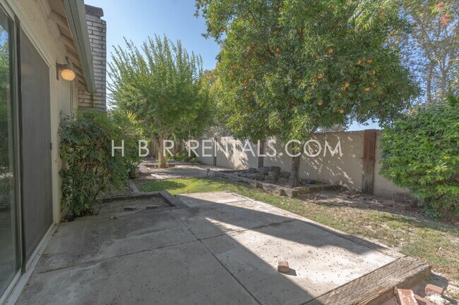 Building Photo - 1107 Douglas Fir Dr