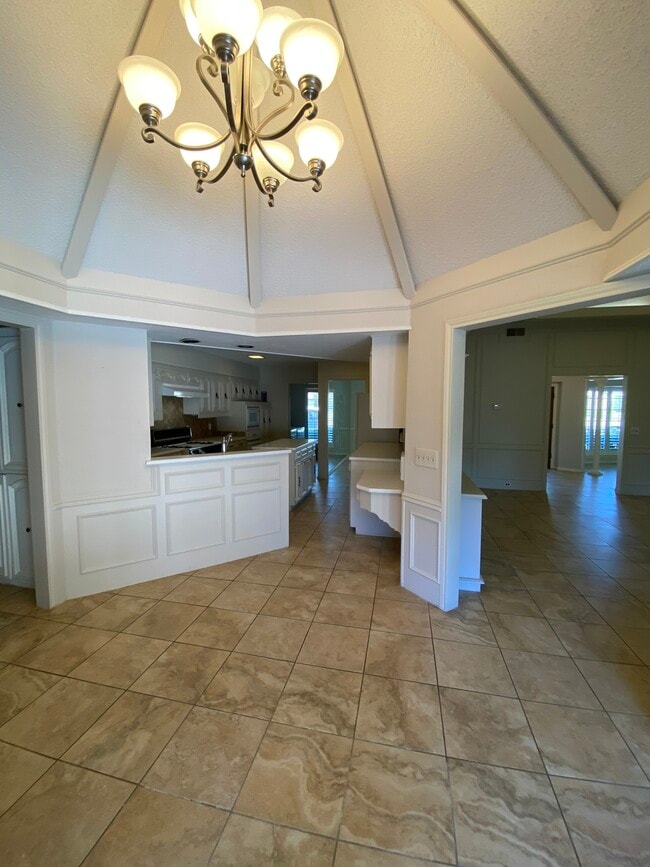 Building Photo - 6614 Harvest Glen Dr