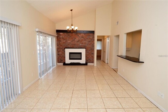 Building Photo - 2904 Lichen Ln