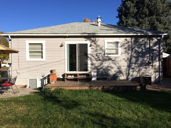 Back - 1545 S Steele St