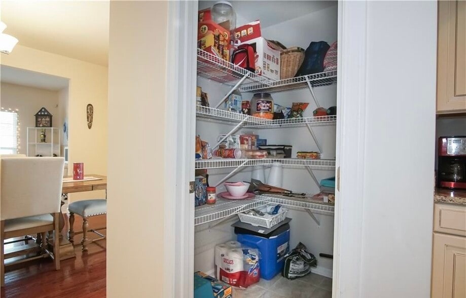 Building Photo - 13420 Harbor Dr