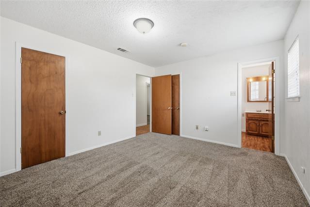 Building Photo - 306 Texoma Dr