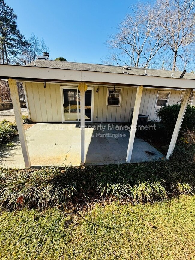 Building Photo - 934 Waluhiyi Trail