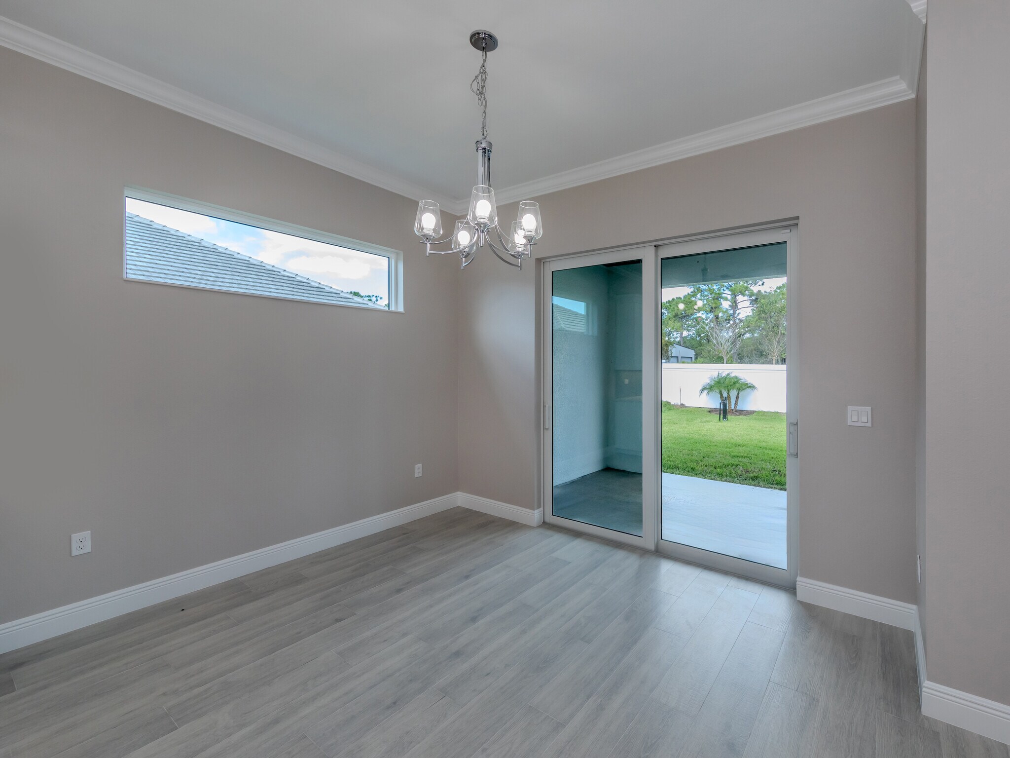 Building Photo - 1760 Lugano Cir