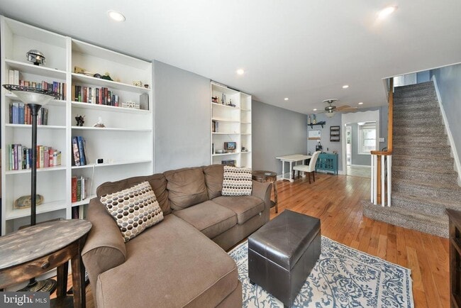 Building Photo - 3120 Almond St