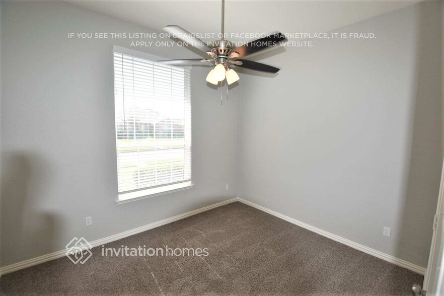 Building Photo - 1249 Old Oak Dr