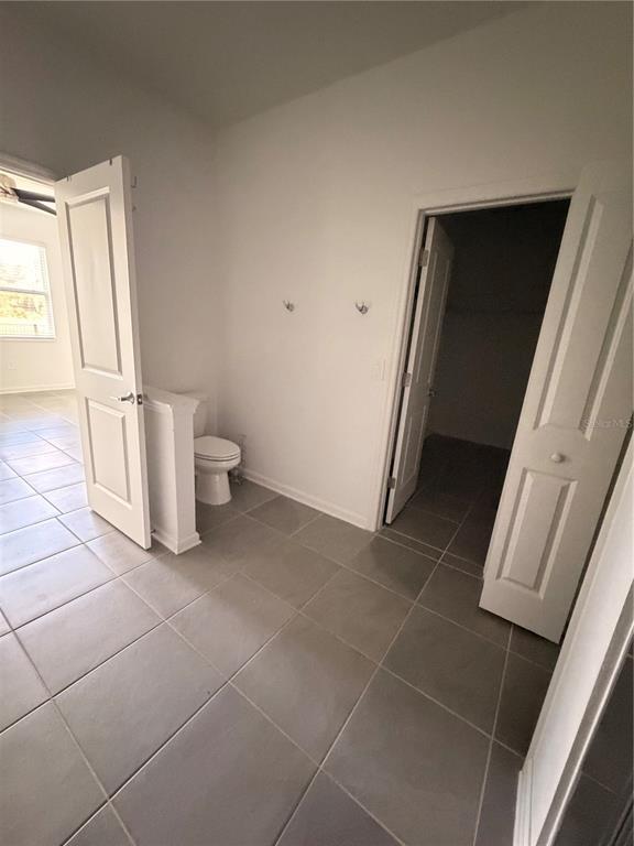 Building Photo - 832 Daring Dr