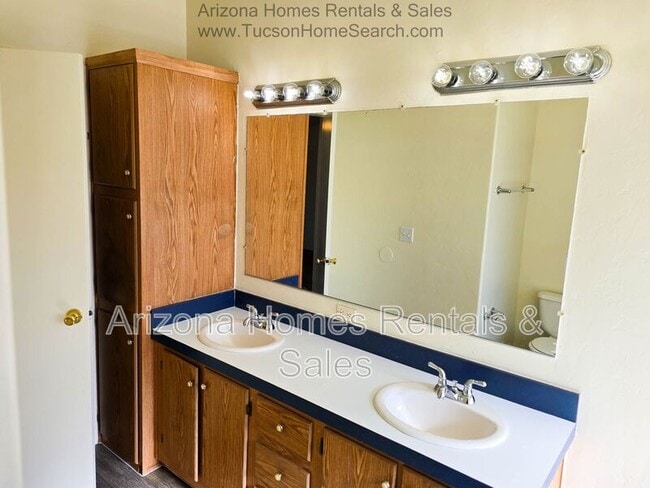 Building Photo - 13470 E Kahlua Rd