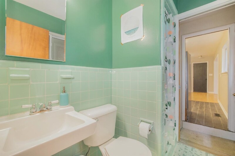 Building Photo - 2759 Dalton Ave