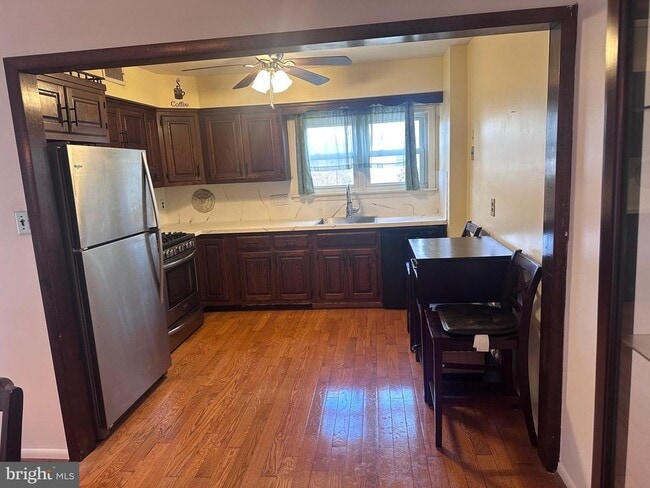 Building Photo - 3555 Churchill Ln