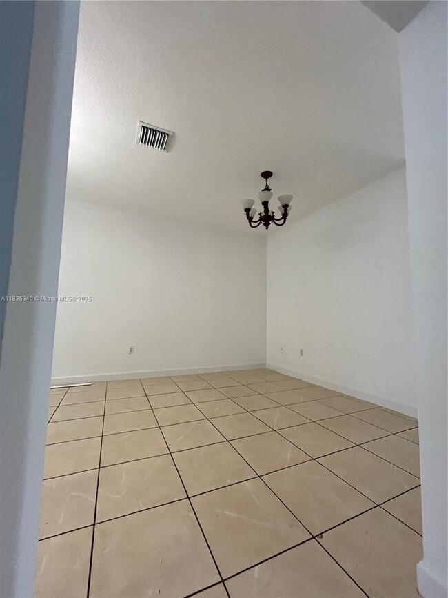 Building Photo - 8320 SW 150th Ave