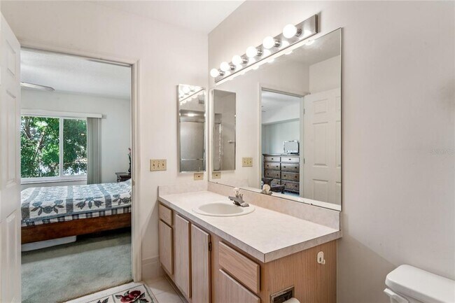 Building Photo - 2210 Utopian Dr E