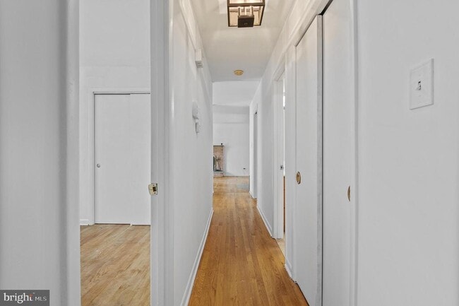 Building Photo - 6311 Barrs Ln